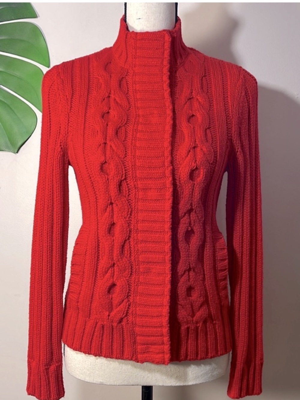 St. John COZY Red Cable Knit Wool Snap Button Cardigan Sweater Jacket